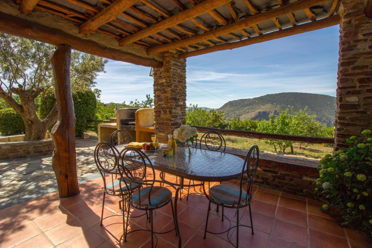 Villa Cortijo La Loma De La Alpujarra Pitres Exterior foto
